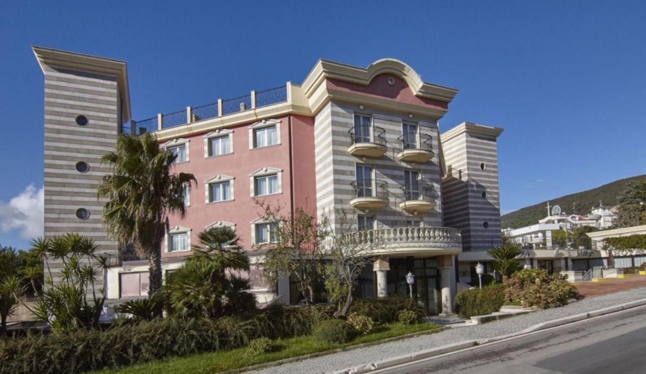 San Giovanni Rotondo Palace - Alihotels Dış mekan fotoğraf